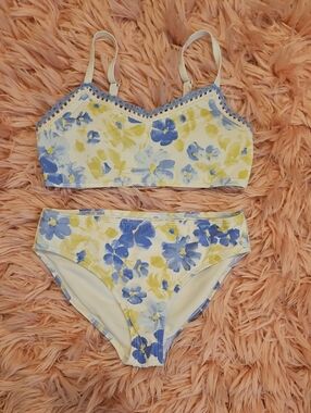 Girls Abercrombie Kids Floral Bikini Size 11/12